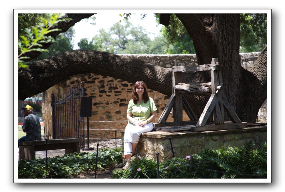 Armadillo Tour - San Antonio and Luling 084