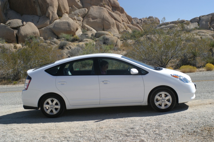 Prius-Joshua-Tree-0215.JPG