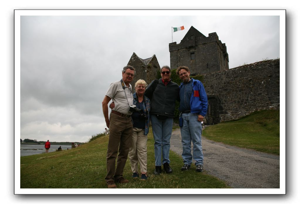 Castle-Dunguaire-Ballyvaughan-Cliffs-of-Moher-2999