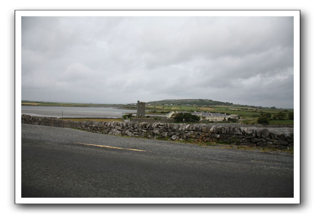 Castle-Dunguaire-Ballyvaughan-Cliffs-of-Moher-3111