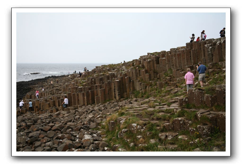 Giants-Causeway-Northern-Ireland-830