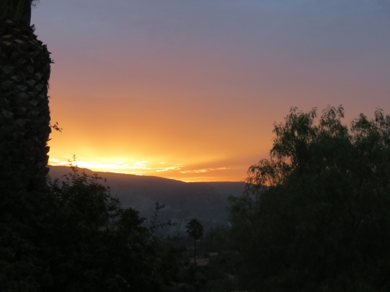 Sunrise_September_5_2012-Geek_Hill_01.JPG