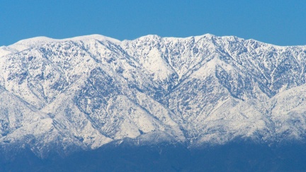 snow-covered-san-gabriel-mountains1383